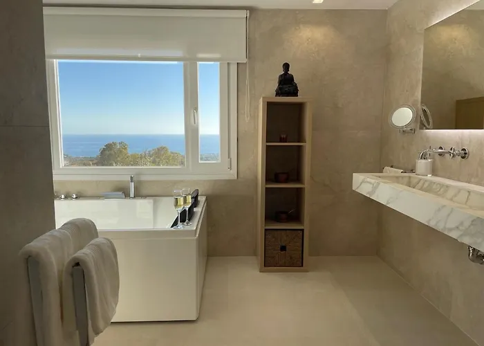 Ines - Luxury * Marbella